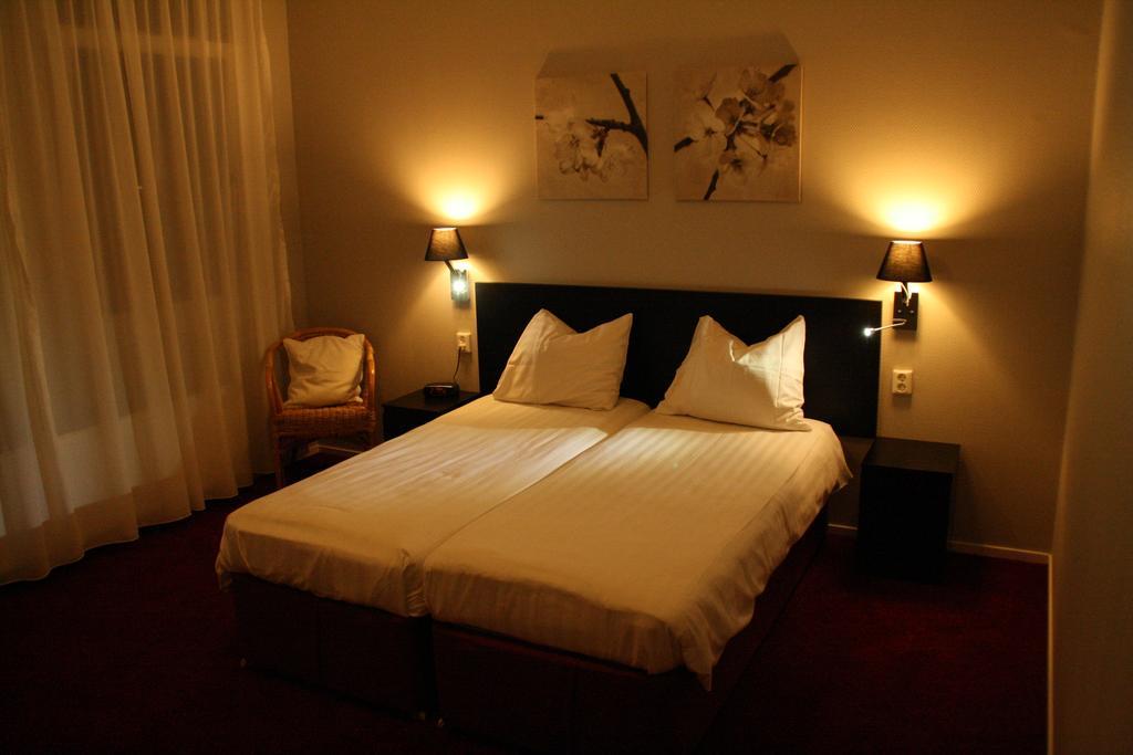 Stadshotel אוטמארסום מראה חיצוני תמונה