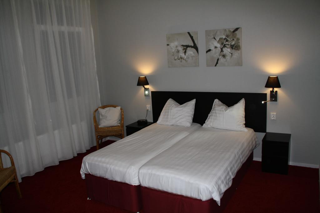 Stadshotel אוטמארסום מראה חיצוני תמונה