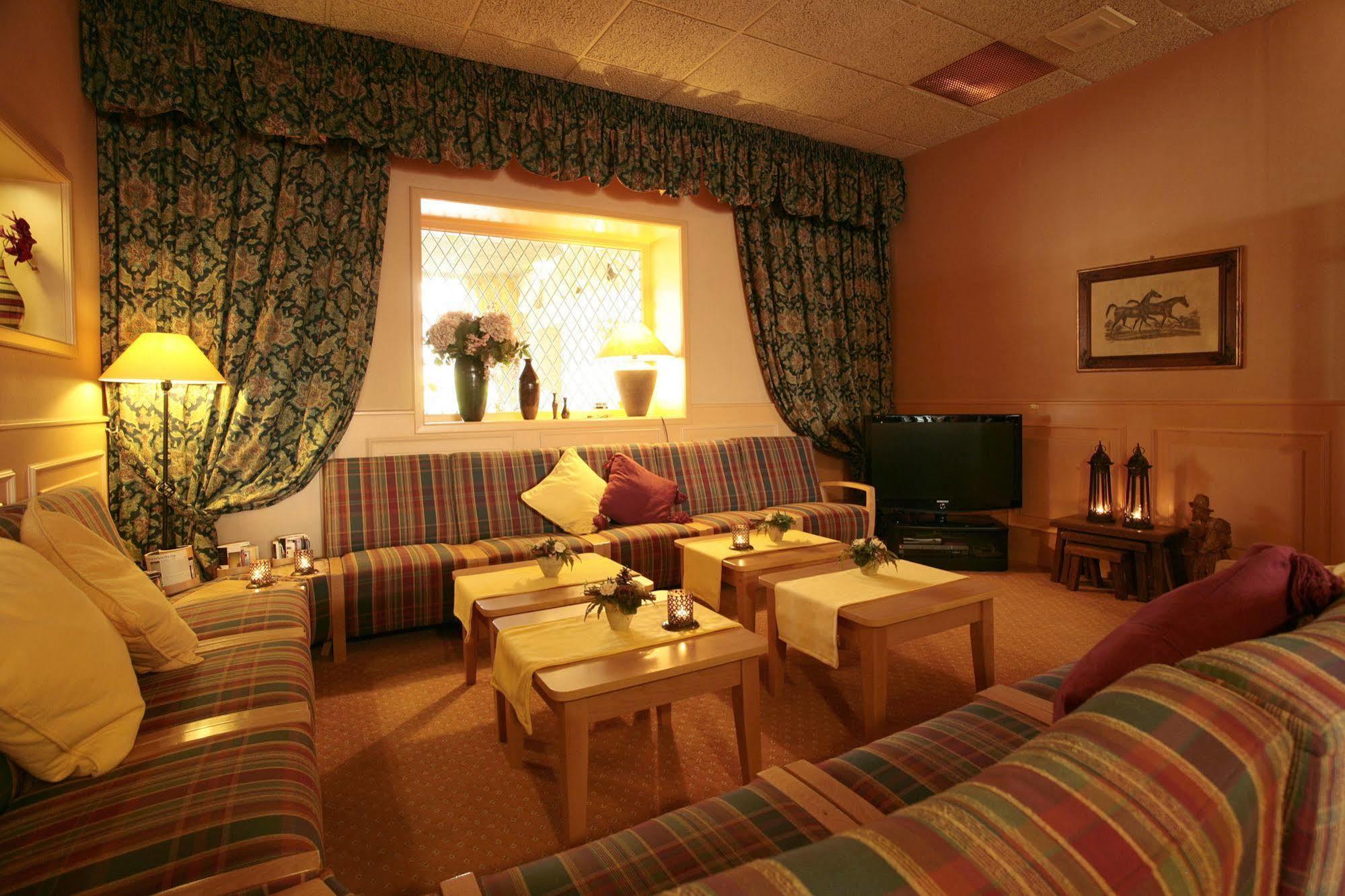Stadshotel אוטמארסום מראה חיצוני תמונה